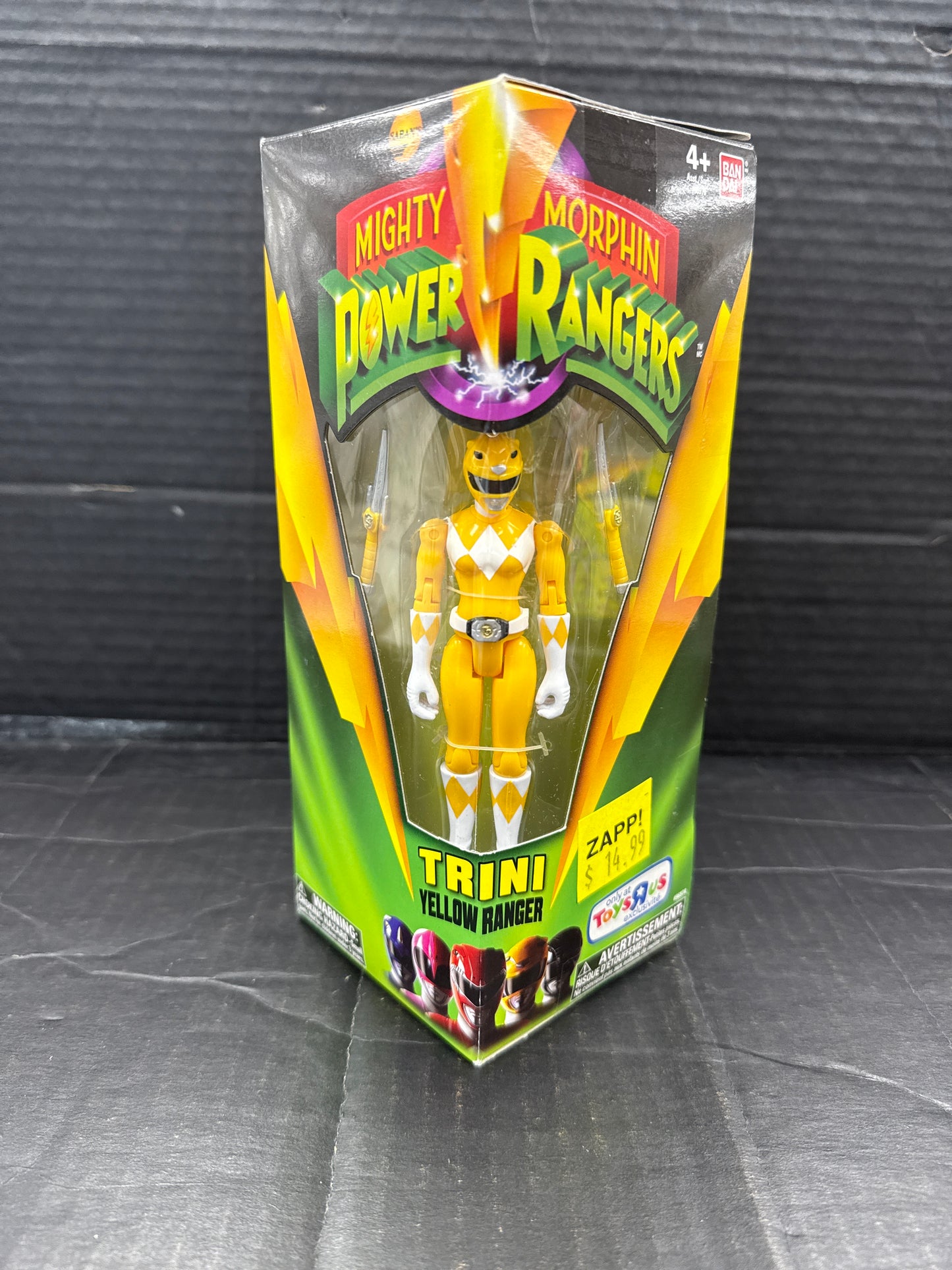 Mighty Morphin Power Rangers Trini Yellow Ranger Toys R Us Exclusive 2014