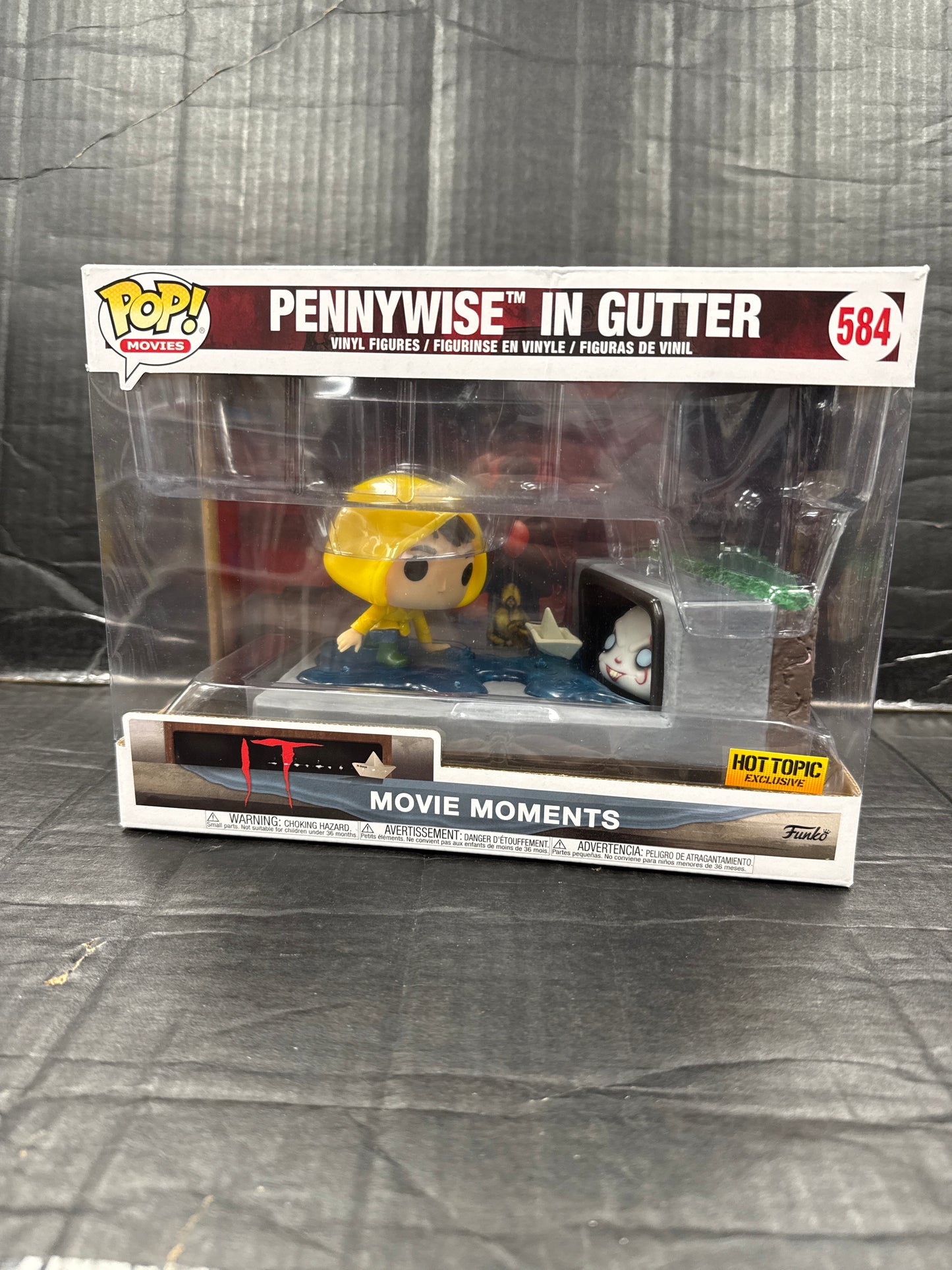 Funko Pop! It Pennywise in Gutter 584 Hot Topic Exclusive (Grade B)