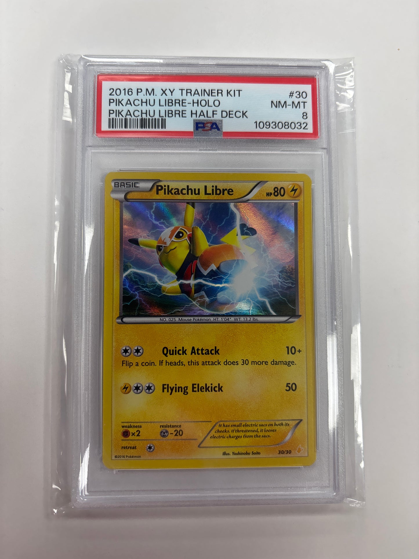 Pokemon Pikachu Libre 30/30 PSA 8