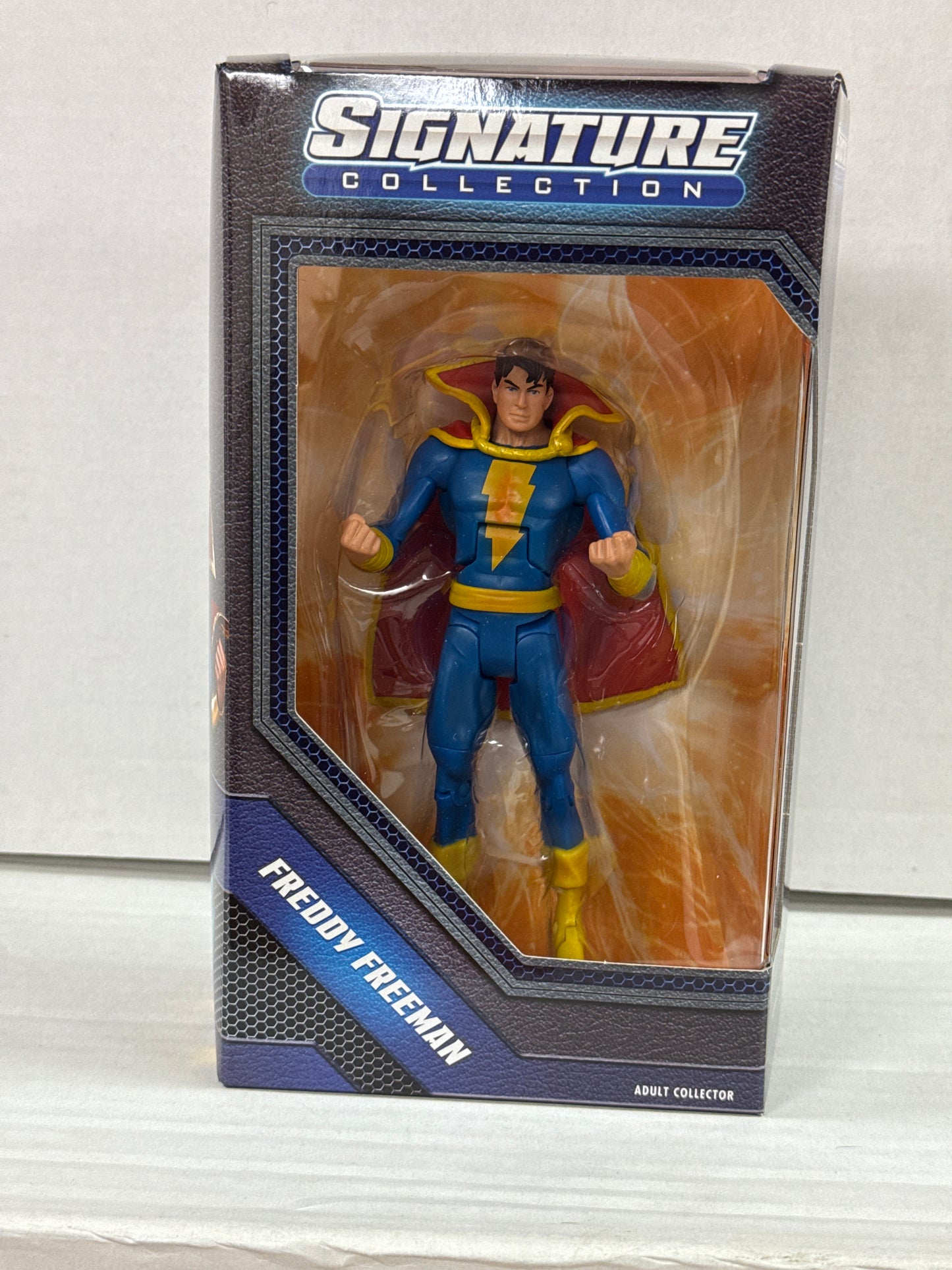 DC Signature Collection Freddy Freeman