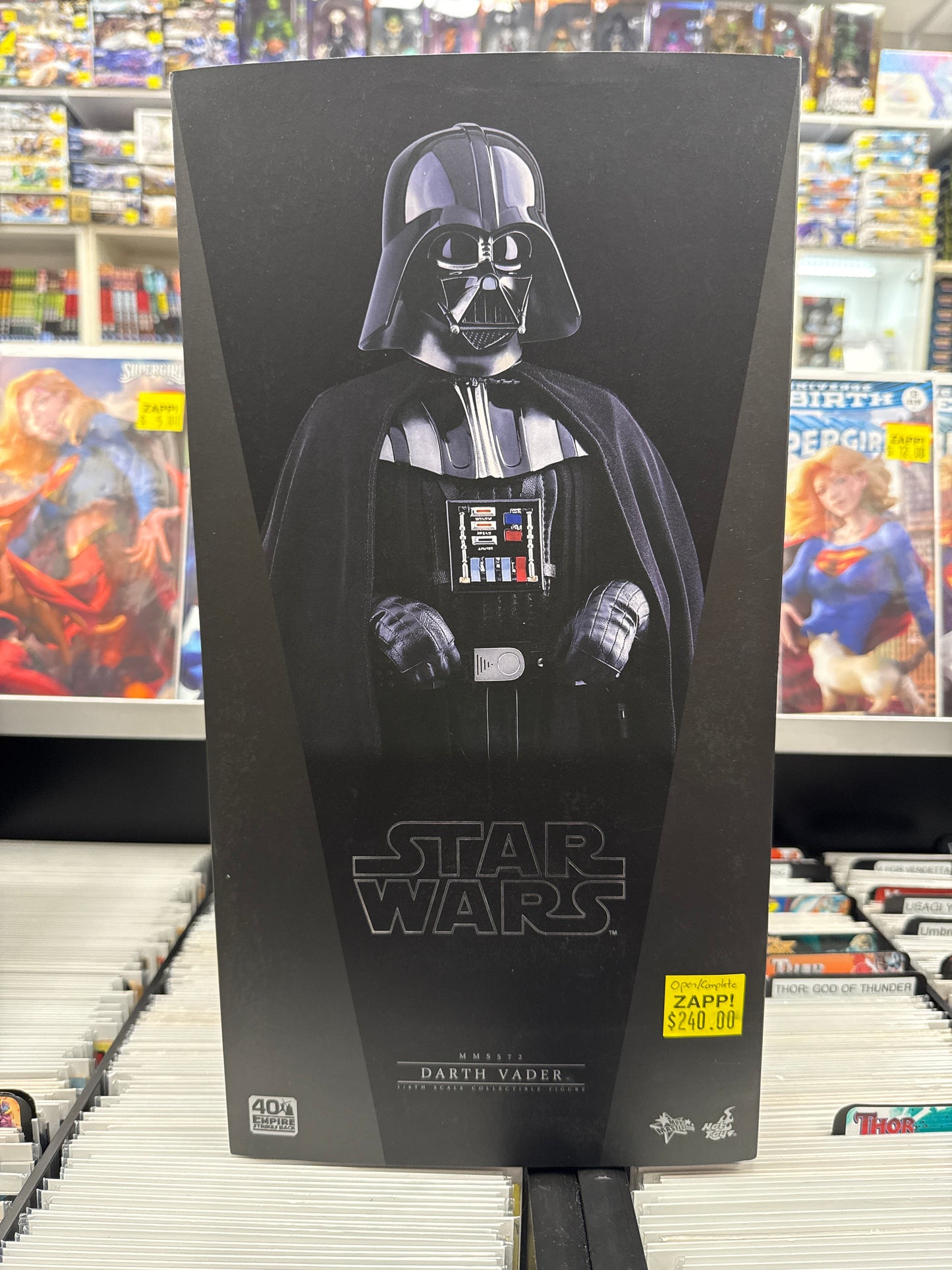 Hot Toys Star Wars Darth Vader MMS572 1/6 Scale (Open Box/Complete)