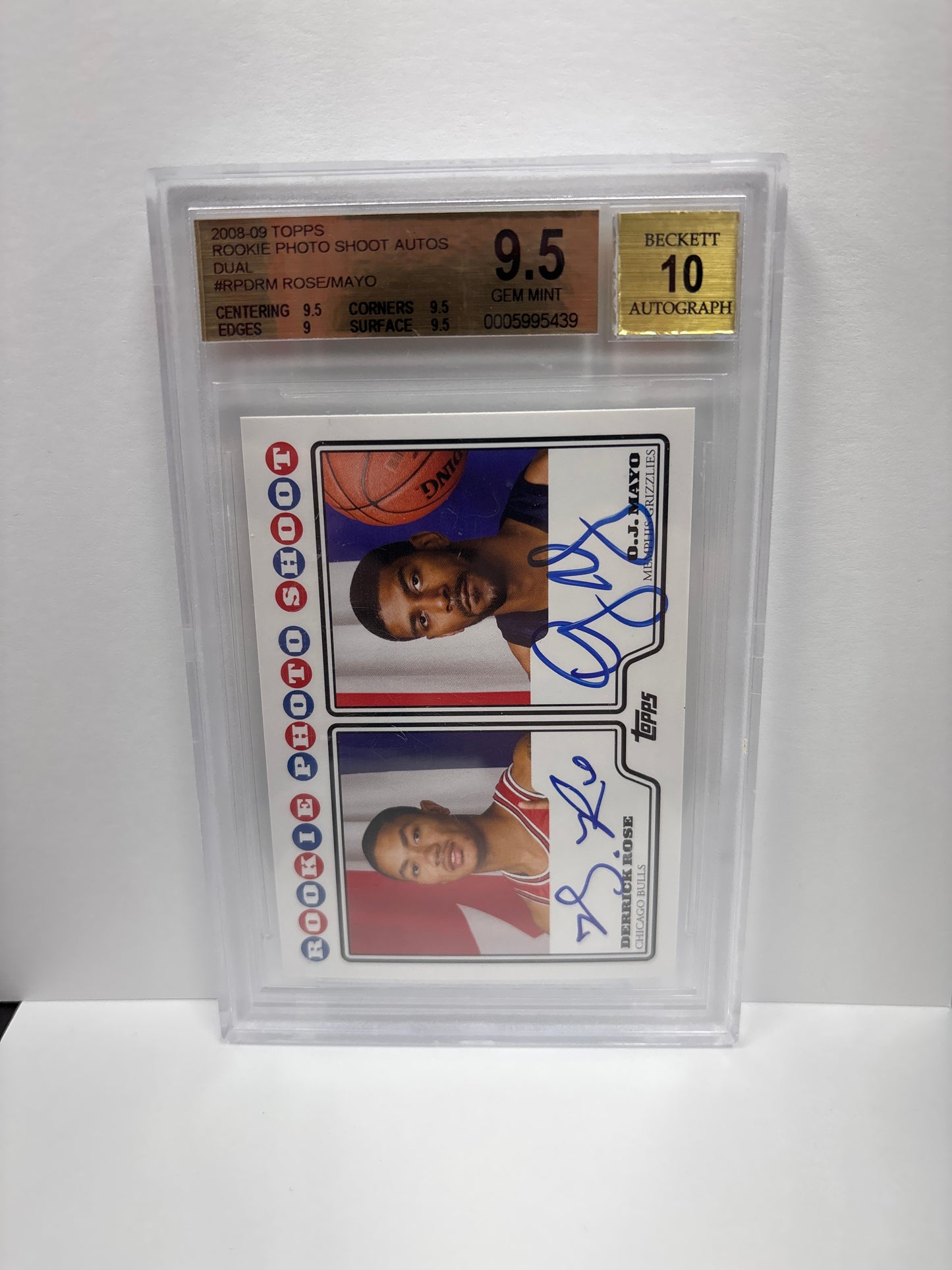 2008-09 Topps Rookie Photo Shoot Autos Dual Rose/Mayo RPD-RM Beckett 9.5 (Scratches on Slab)