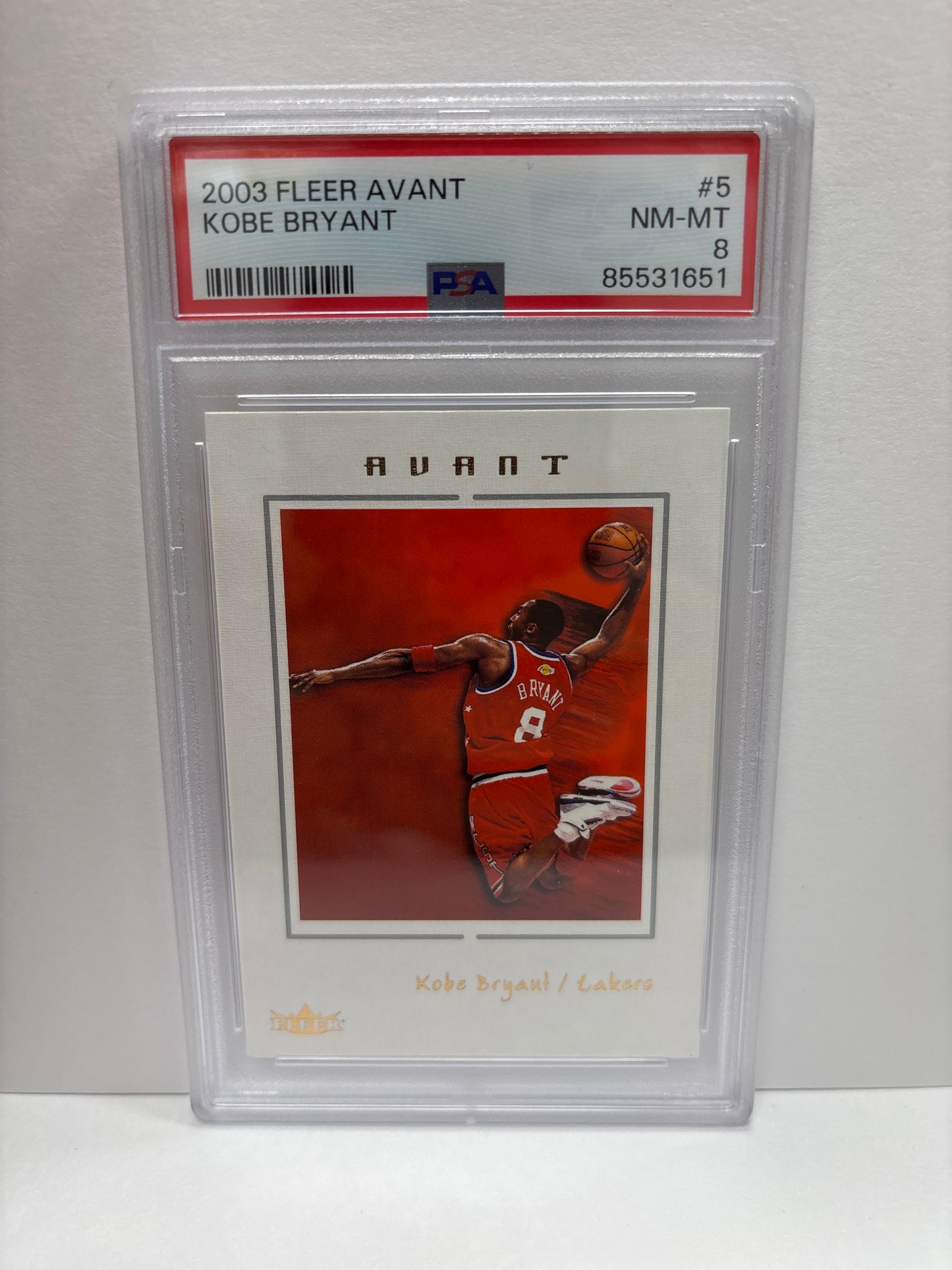 2003 Fleer Avant Kobe Bryant #5 PSA 8