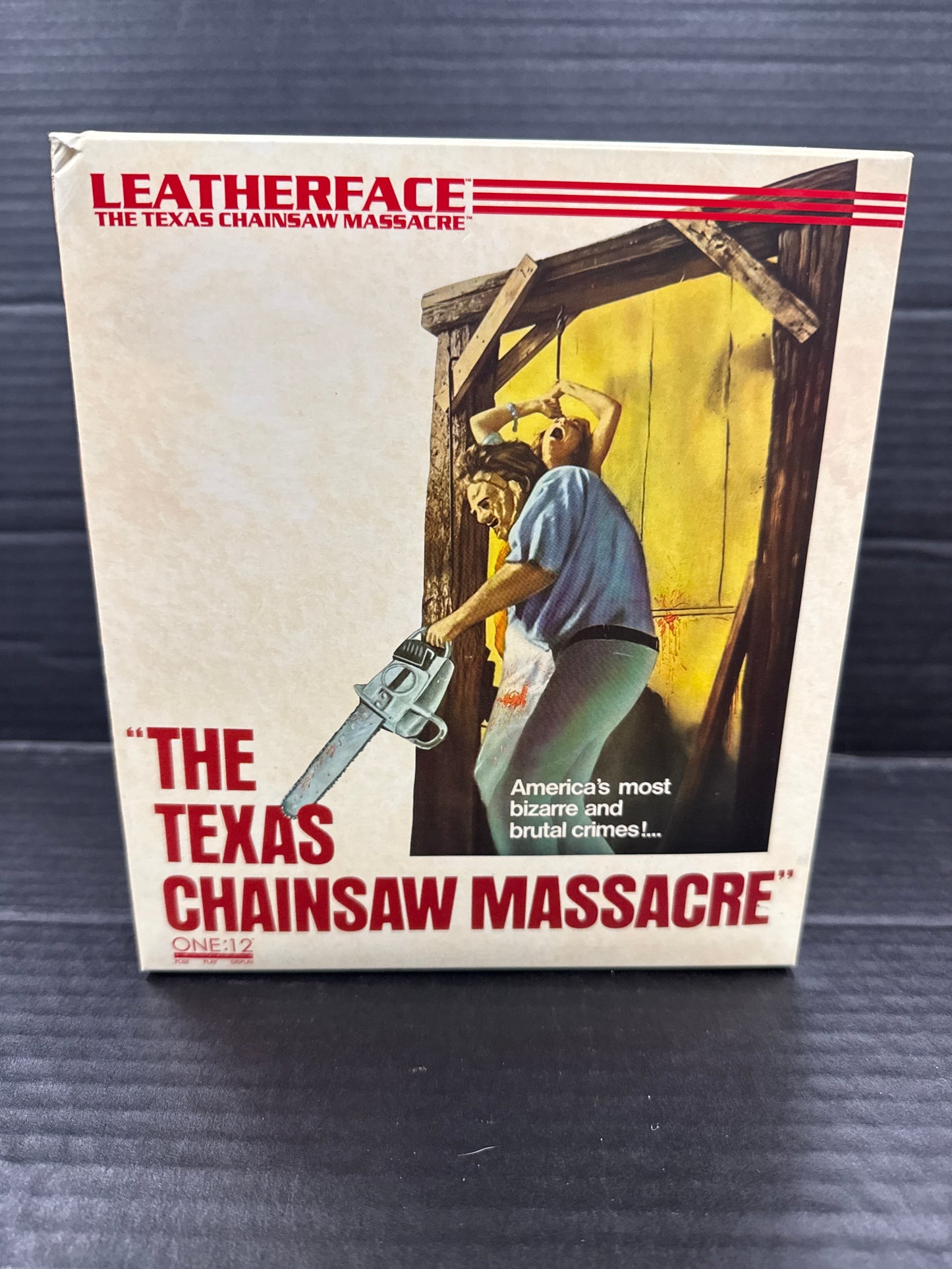 Mezco One:12 Texas Chainsaw Massacre Leatherface (Open Box/Incomplete)