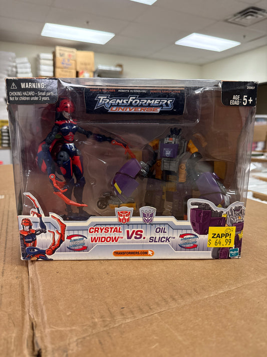 Transformers Universe Crystal Widow vs Oil Slick (Box Damaged)