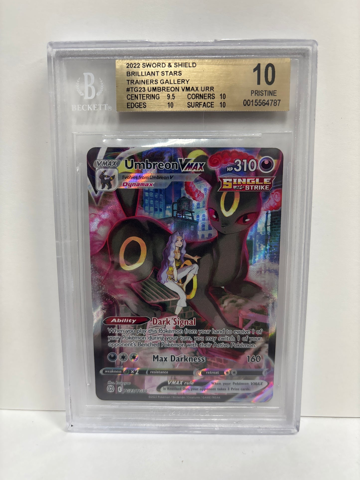 Pokemon Umbreon VMAX TG23/TG30 Beckett 10 (Scratches on Slab)