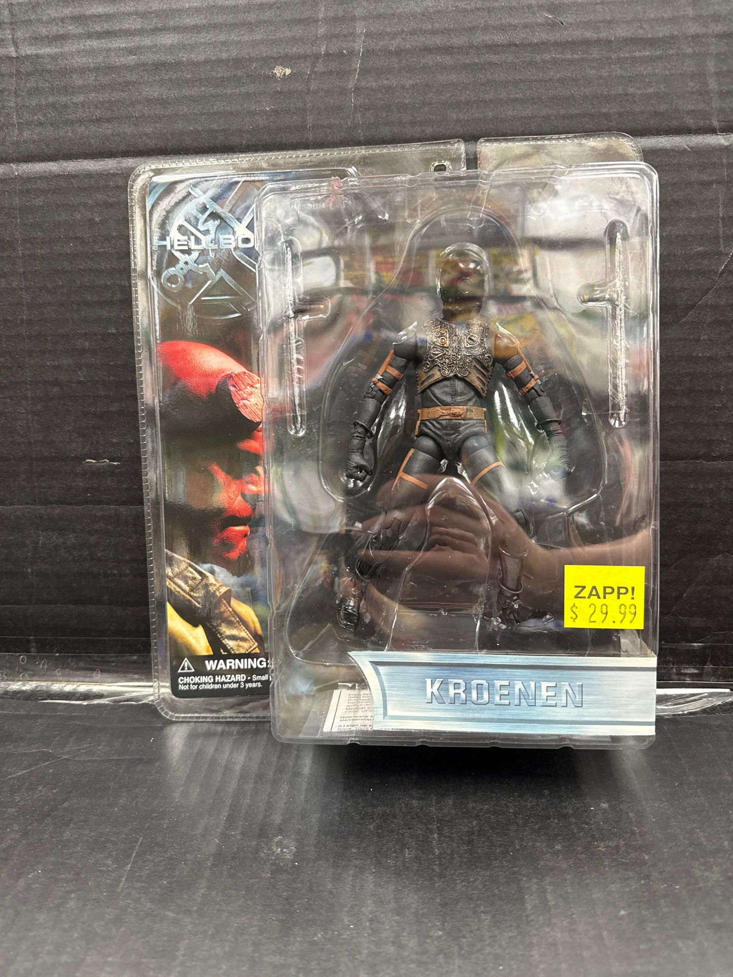 Mezco Hellboy (Movie) Kroenen 2004
