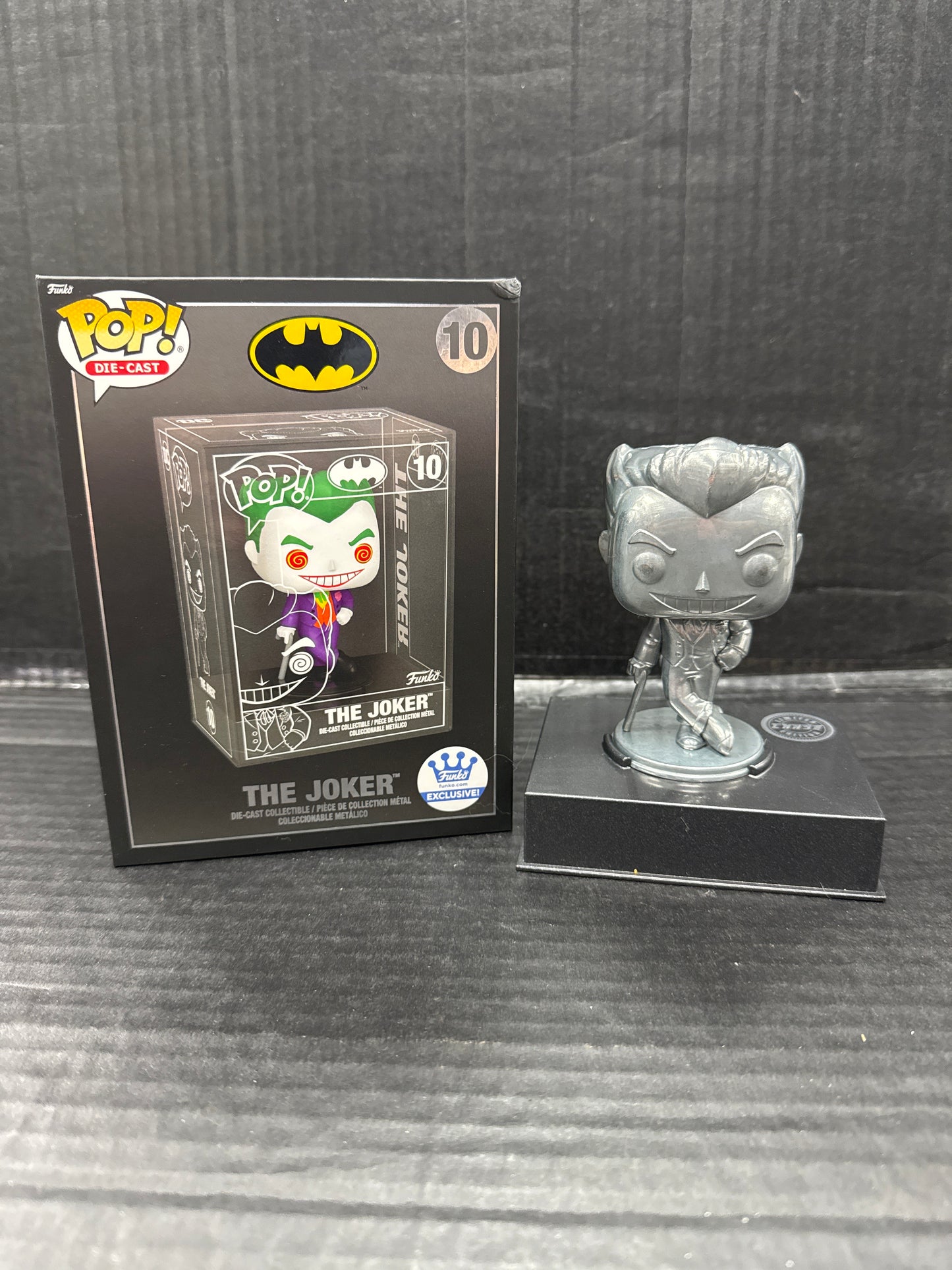 Funko Pop! Die-Cast The Joker Funko Shop Exclusive Chase