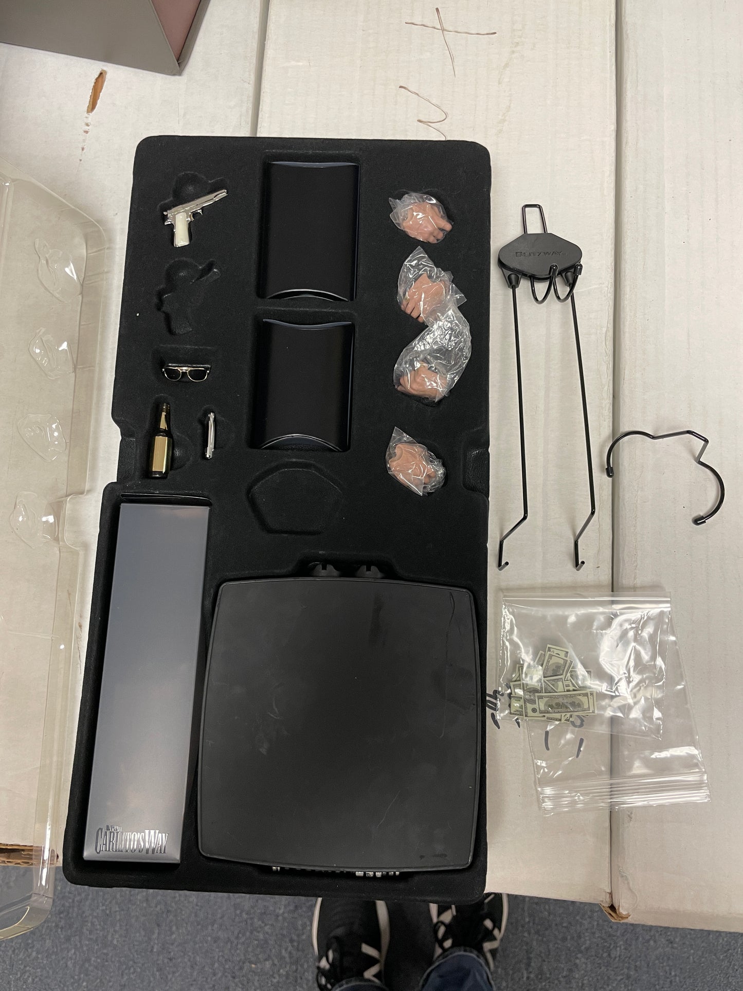 Blitzway Carlito's Way Carlito Brigante 1/6 Scale Collectible (INCOMPLETE READ DESCRIPTION)