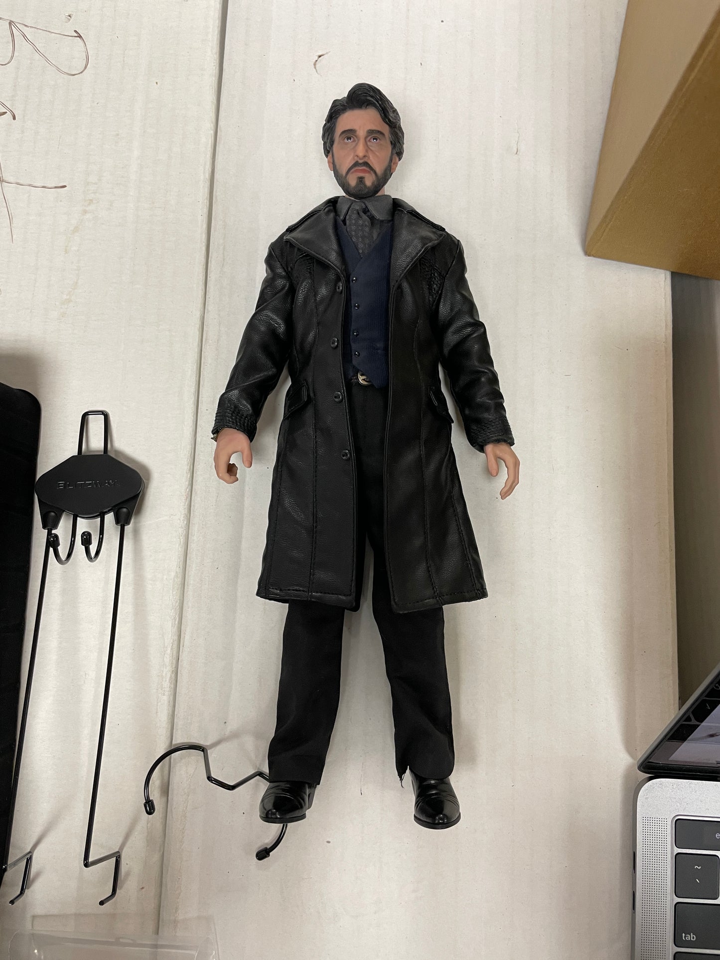 Blitzway Carlito's Way Carlito Brigante 1/6 Scale Collectible (INCOMPLETE READ DESCRIPTION)