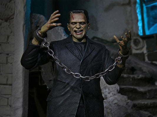 Universal Monsters Ultimate Frankenstein's Monster (Color) 7" Scale Figure