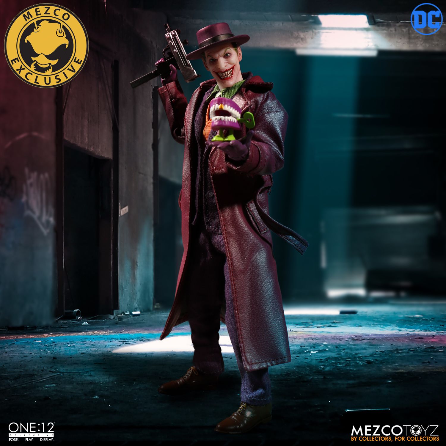 Mezco joker deals deluxe edition