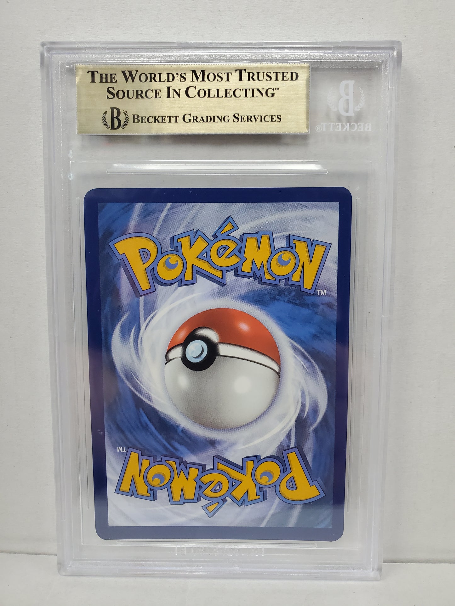 Pokemon Bulbasaur 143/142 Beckett 9.5