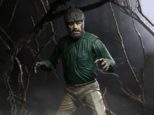 Universal Monsters Ultimate The Wolf Man Figure (Color)