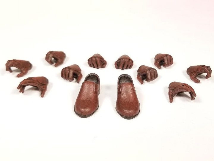 Mythic Legions: Illythia Hands & Feet (Brown Leather) Accessory