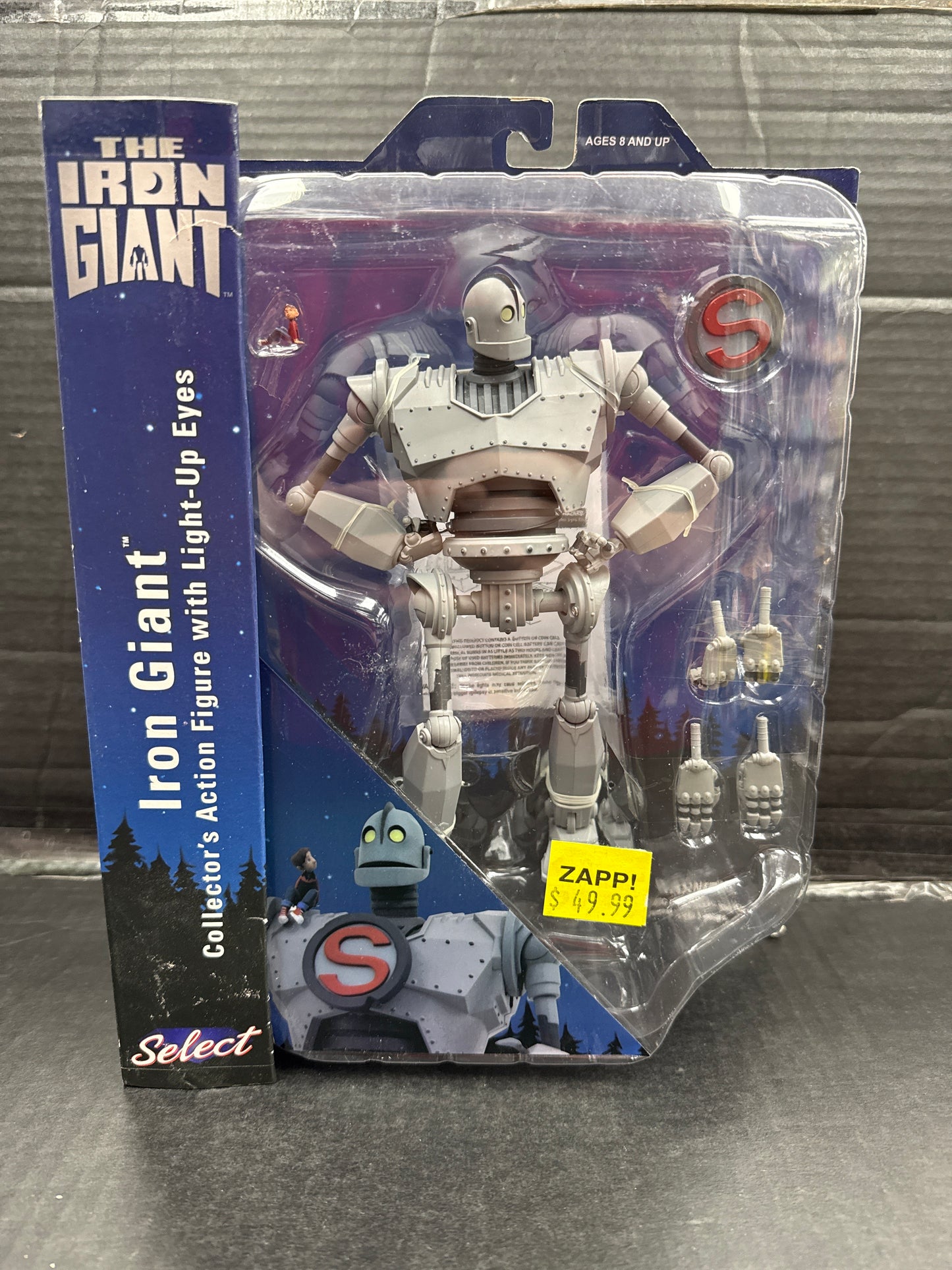 Diamond Select Iron Giant