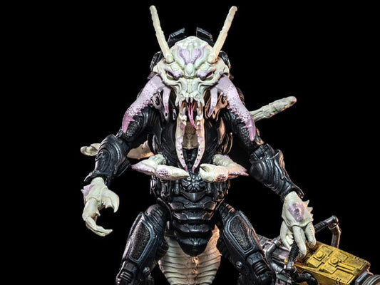 Cosmic Legions: Outpost Zaxxius Sphexxian Mine Worker Deluxe Figure