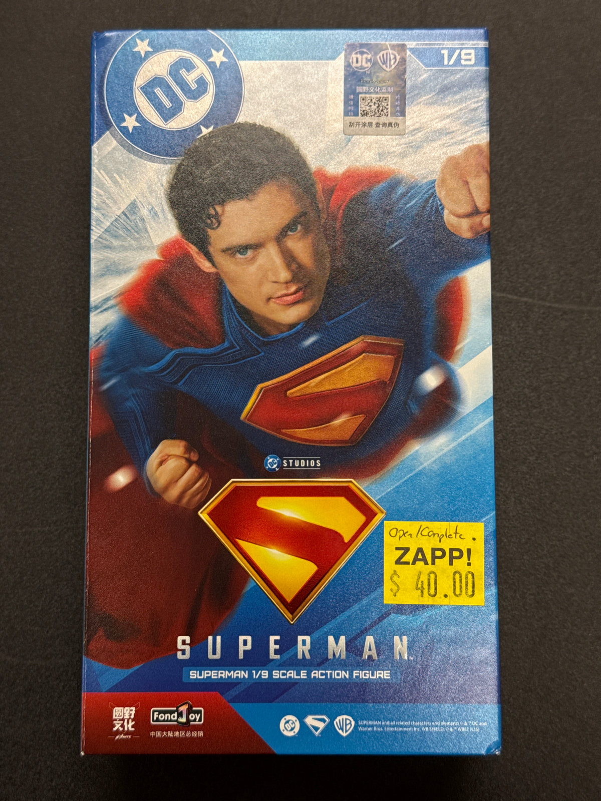 FondJoy Superman 1/9 Scale Action Figure (Open Box/Complete)