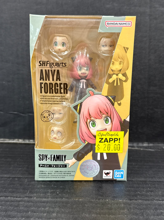 SH Figuarts Spy x Family Anya Forger (Open/Complete)