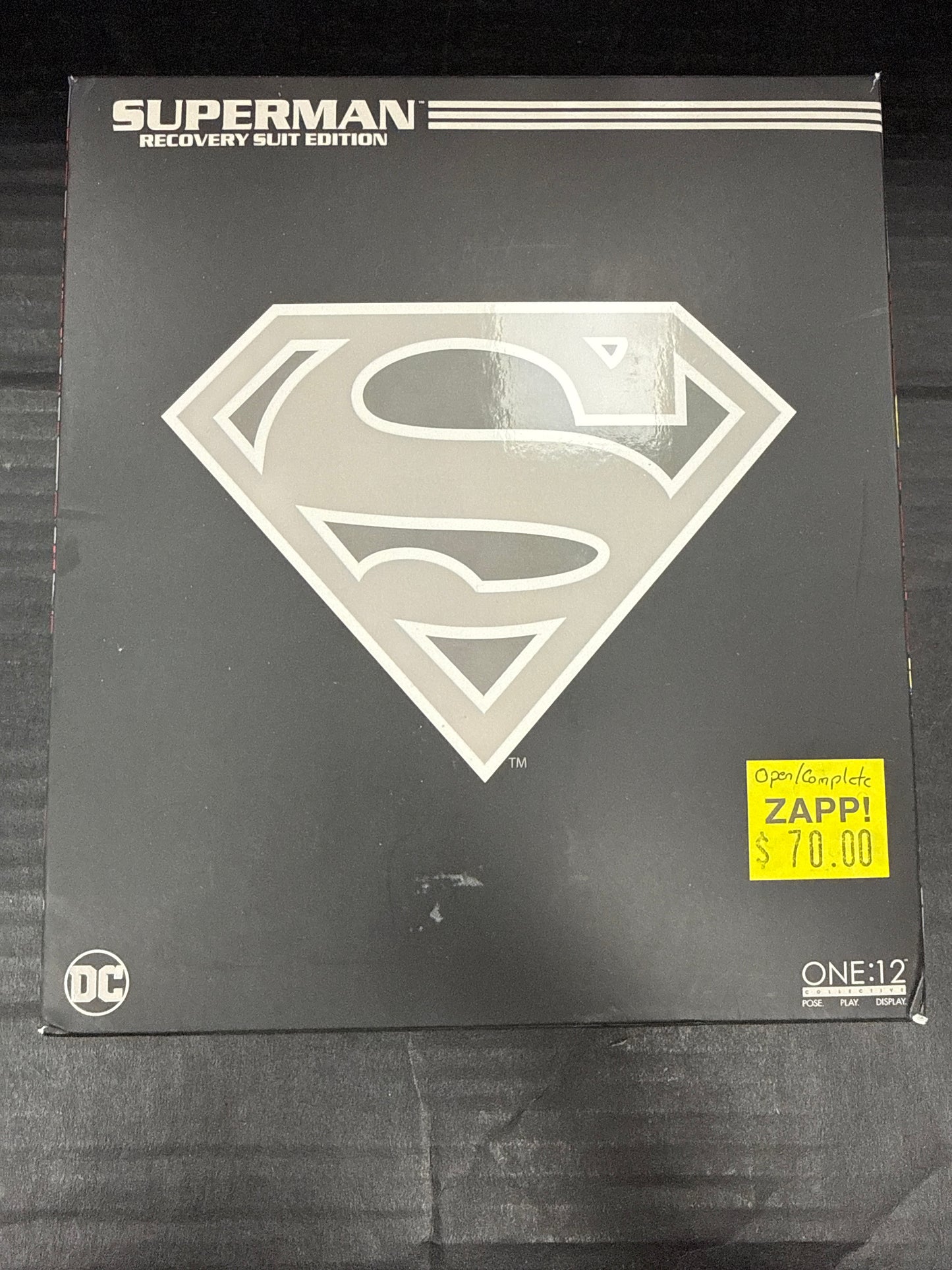 Mezco One:12 DC Superman Recovery Suit Edition (Open Box/Complete)