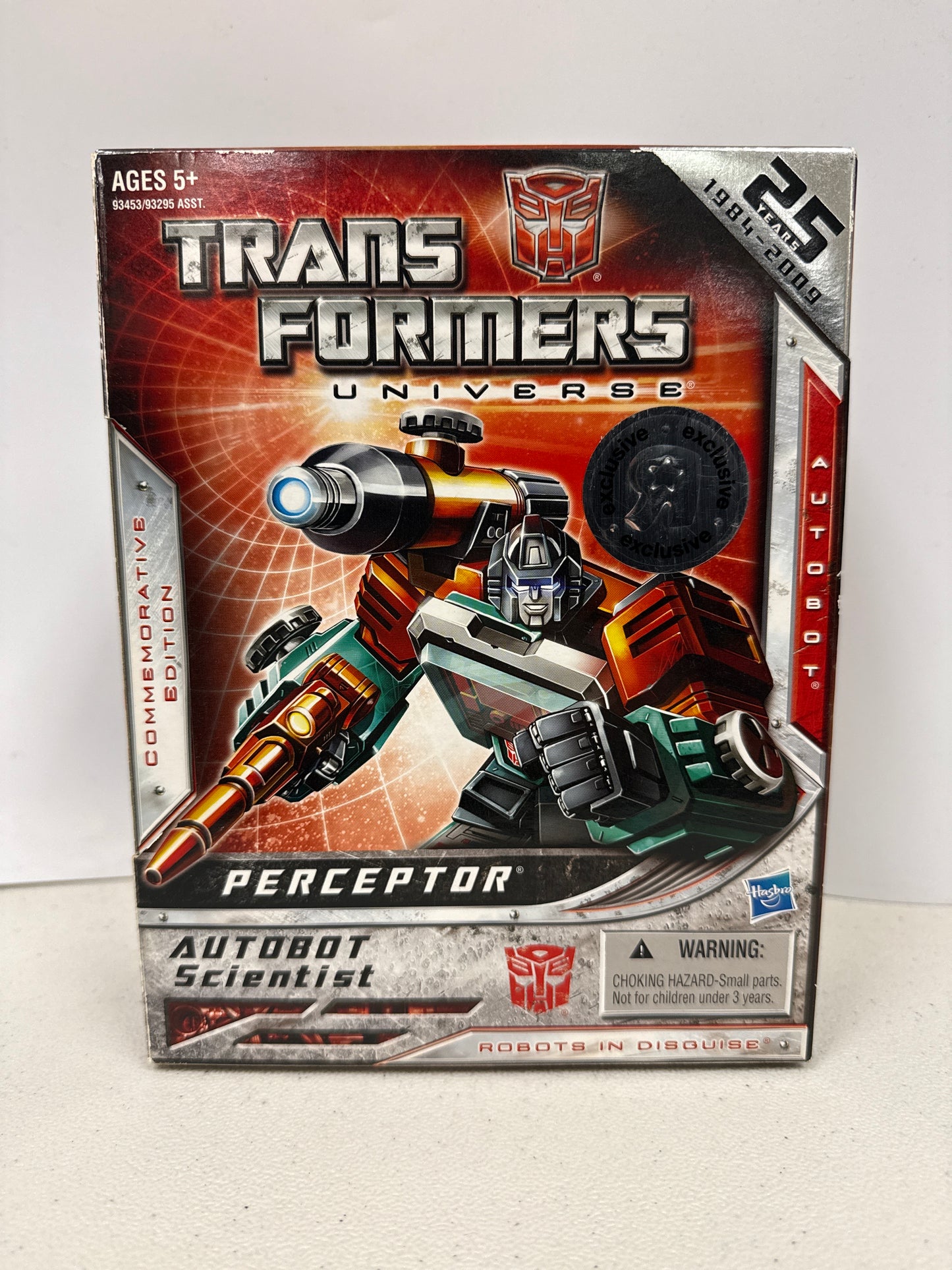 Transformers Universe Commemorative Edition Perceptor 25 Years 2009