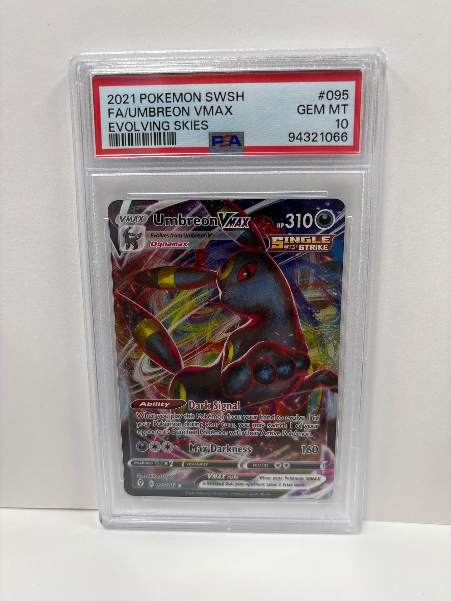 Pokemon Umbreon VMAX 095/203 PSA 10