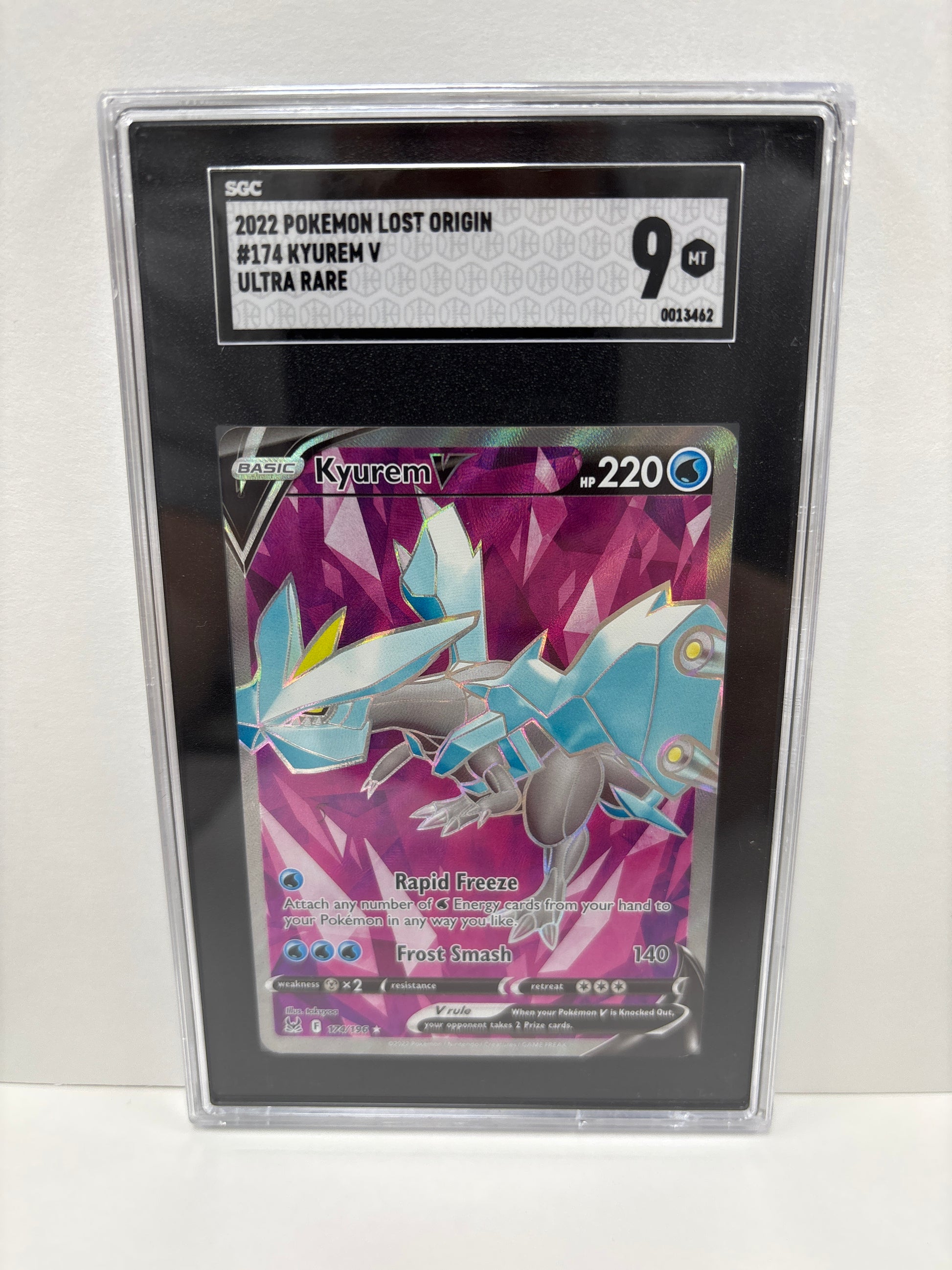 Pokemon Kyurem V 174/196 SGC 9 (Scratches on Slab) Zapp! Comics Pokemon Kyurem V 174/196 SGC 9 (Scratches on Slab) Zapp! Comics