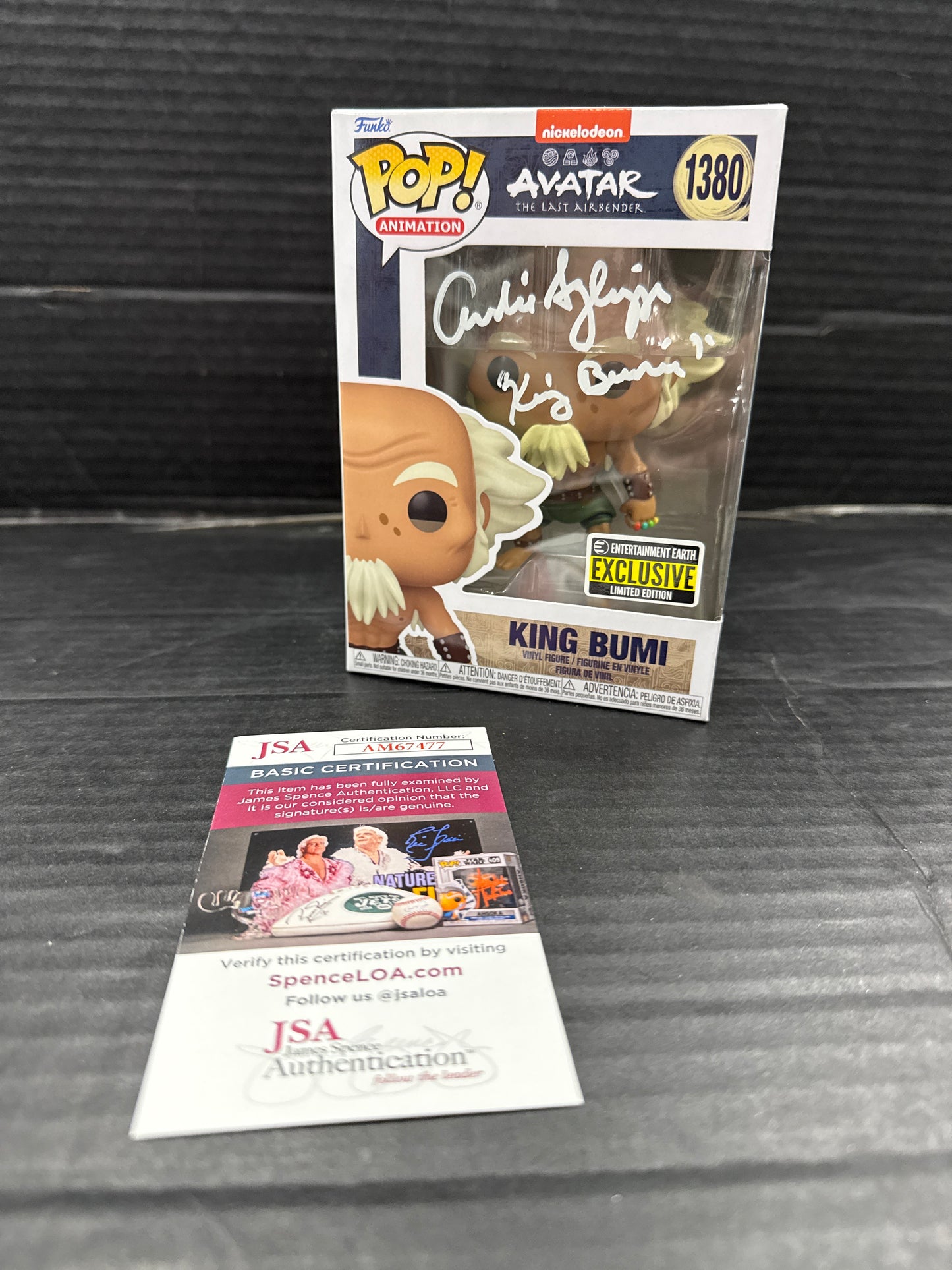 Funko POP! Avatar the Last Airbender King Bumi 1380 Entertainment Earth Exclusive Signed (Grade A)