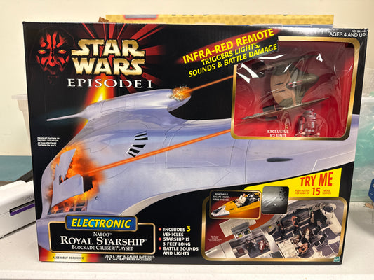 Star Wars Episode 1 Naboo Royal Starship Blockade Cruiser/Playset 1999