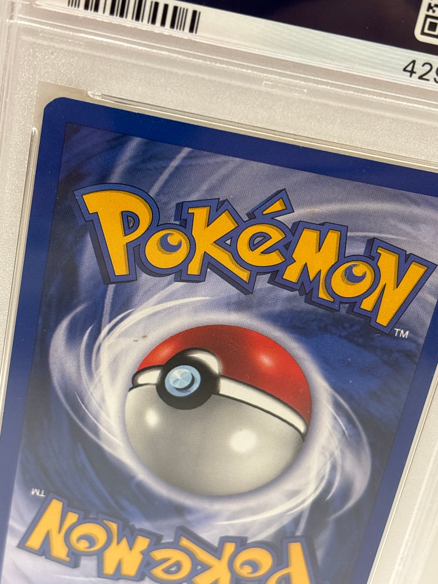 Pokemon Houndoom 8/64 (2001) PSA 9