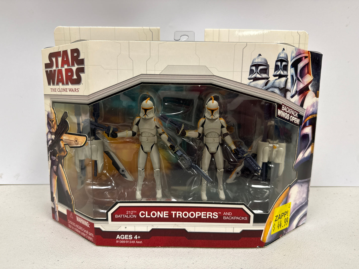 Star Wars The Clone Wars 212th Battalion Clone Troopers and Backpacks