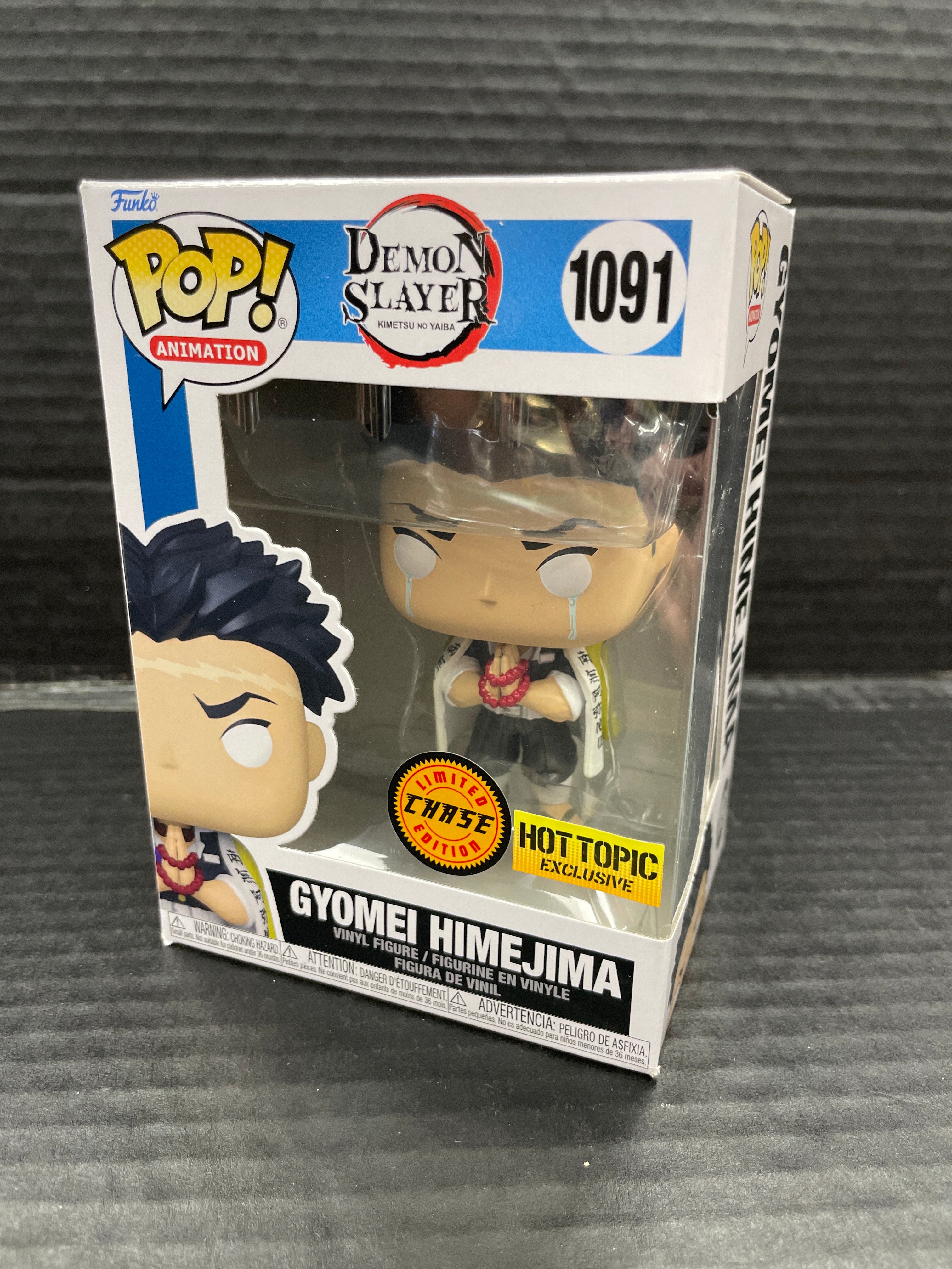 Funko hotsell Pop Gyomei Himejima CHASE Hot Topic Exclusive 1091 Anime W/ Soft Protector