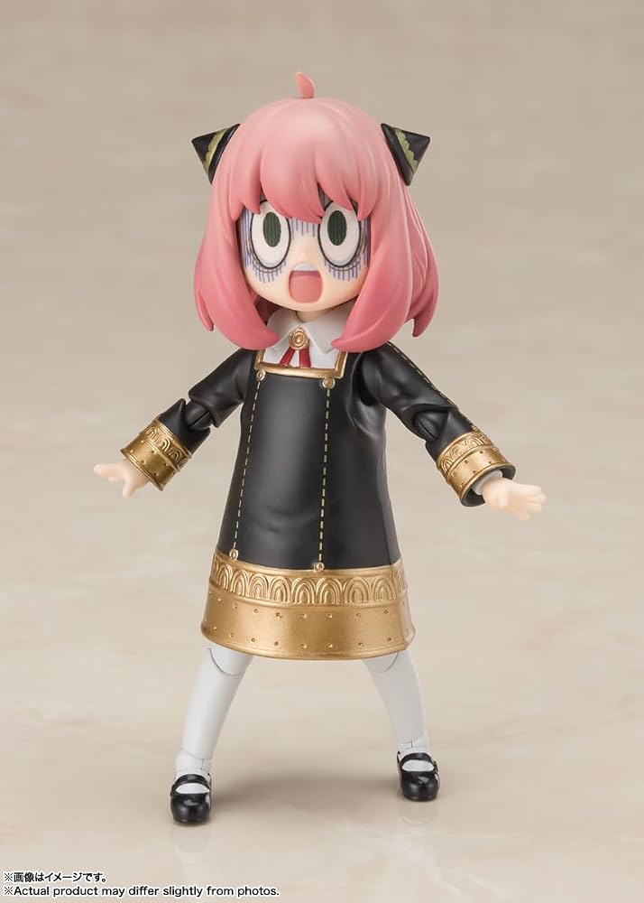 SH Figuarts Spy x Family Anya Forger (Uniform Ver.)