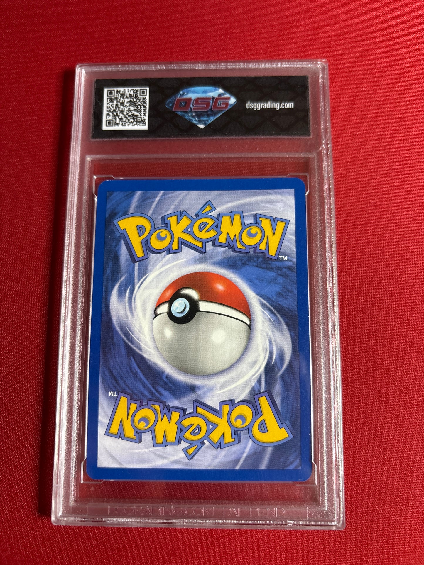 Pokemon Dark Gyarados 8/82 Pre-Release (2000) DSG 8.5