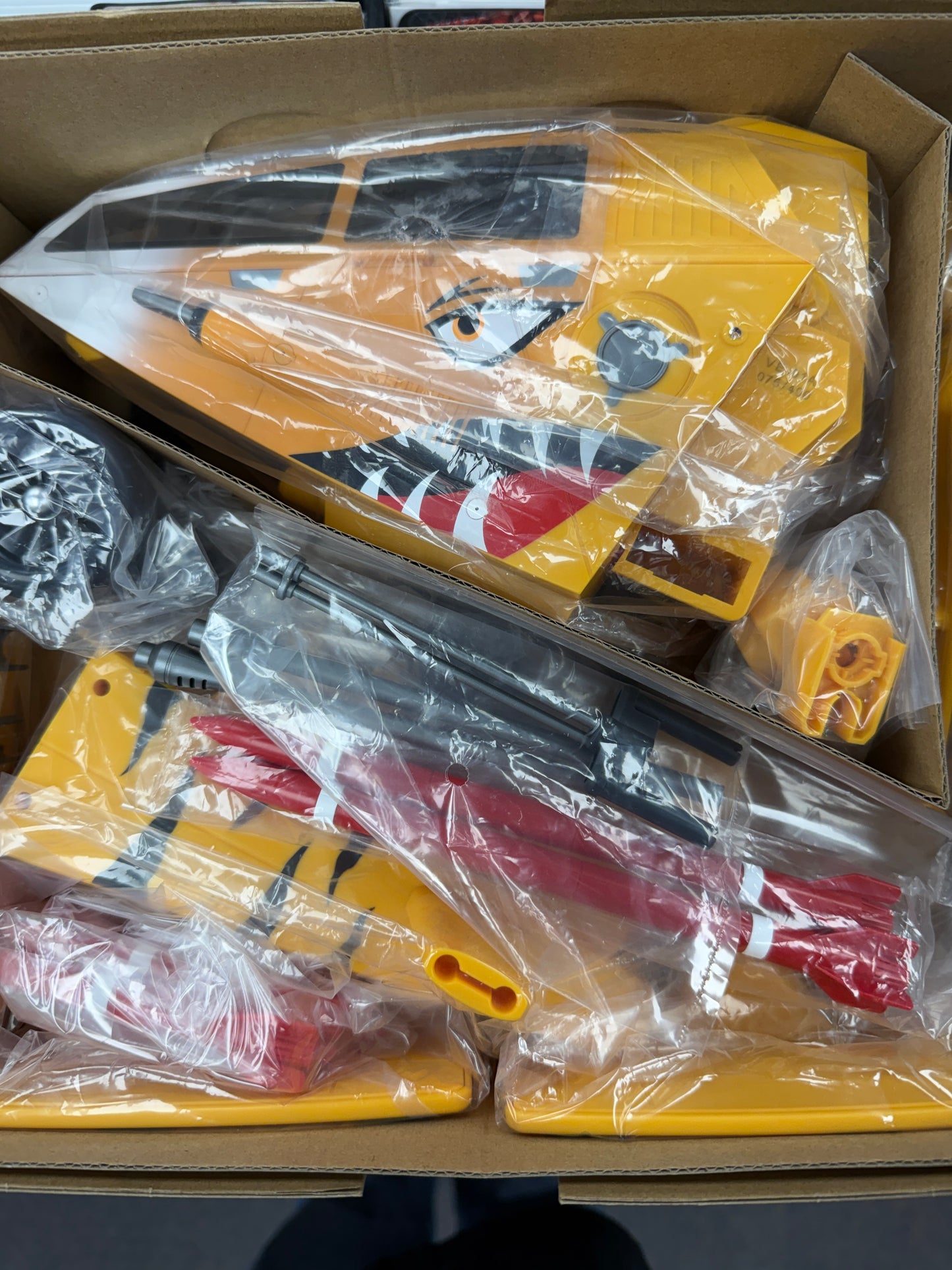 Fans Hobby 1/12 Scale Vehicles Air Eagle VE-01 (Tiger Force) (Open Box/Complete)