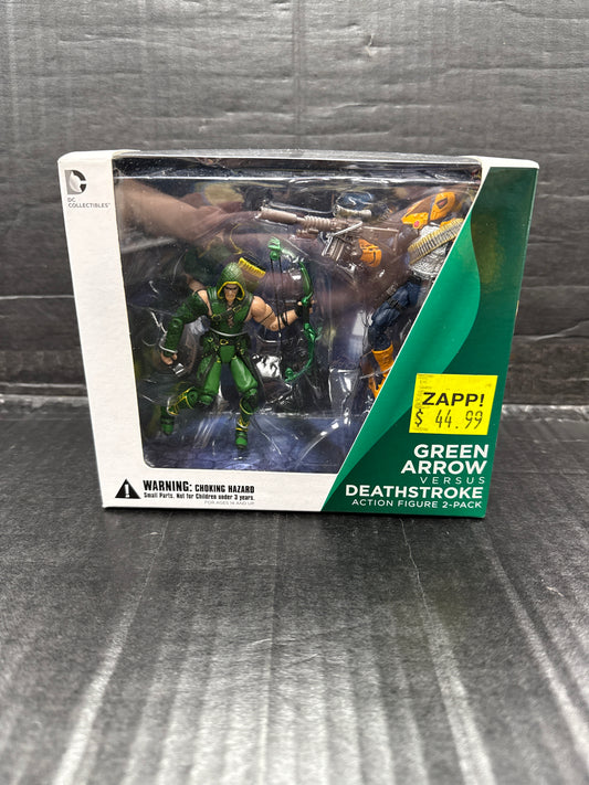 DC Collectibles Injustice Gods Among Us Green Arrow & Deathstroke 2-Pack