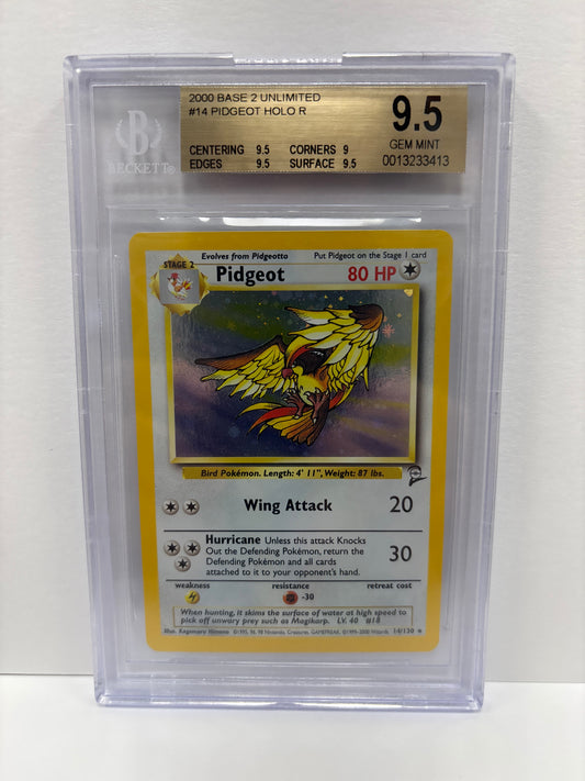 Pokemon Pidgeot 14/130 (2000) Beckett 9.5