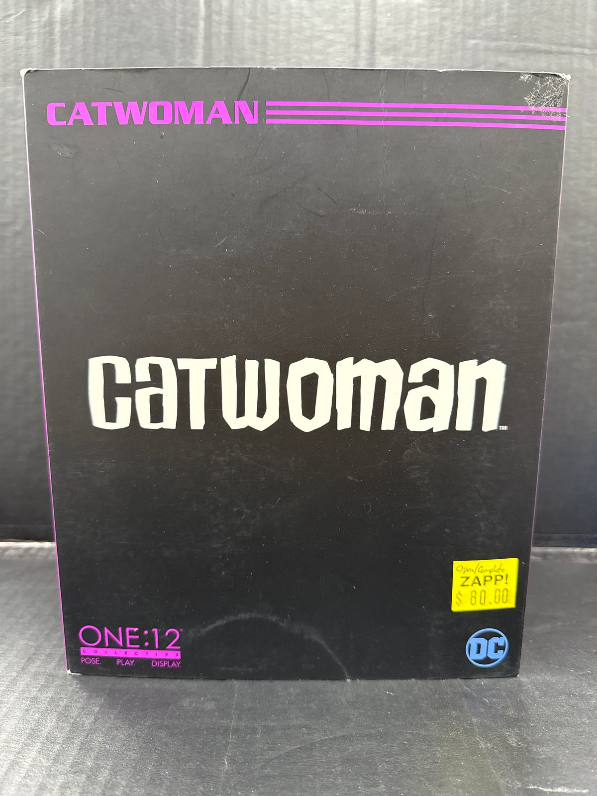 Mezco One:12 DC Catwoman (Open Box/Complete)