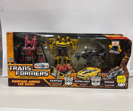Transformers Rampage Among the Ruins Rampage, Bumblebee, Ravage 3-Pack Toys R Us Exclusive 2010 (Non-Mint)
