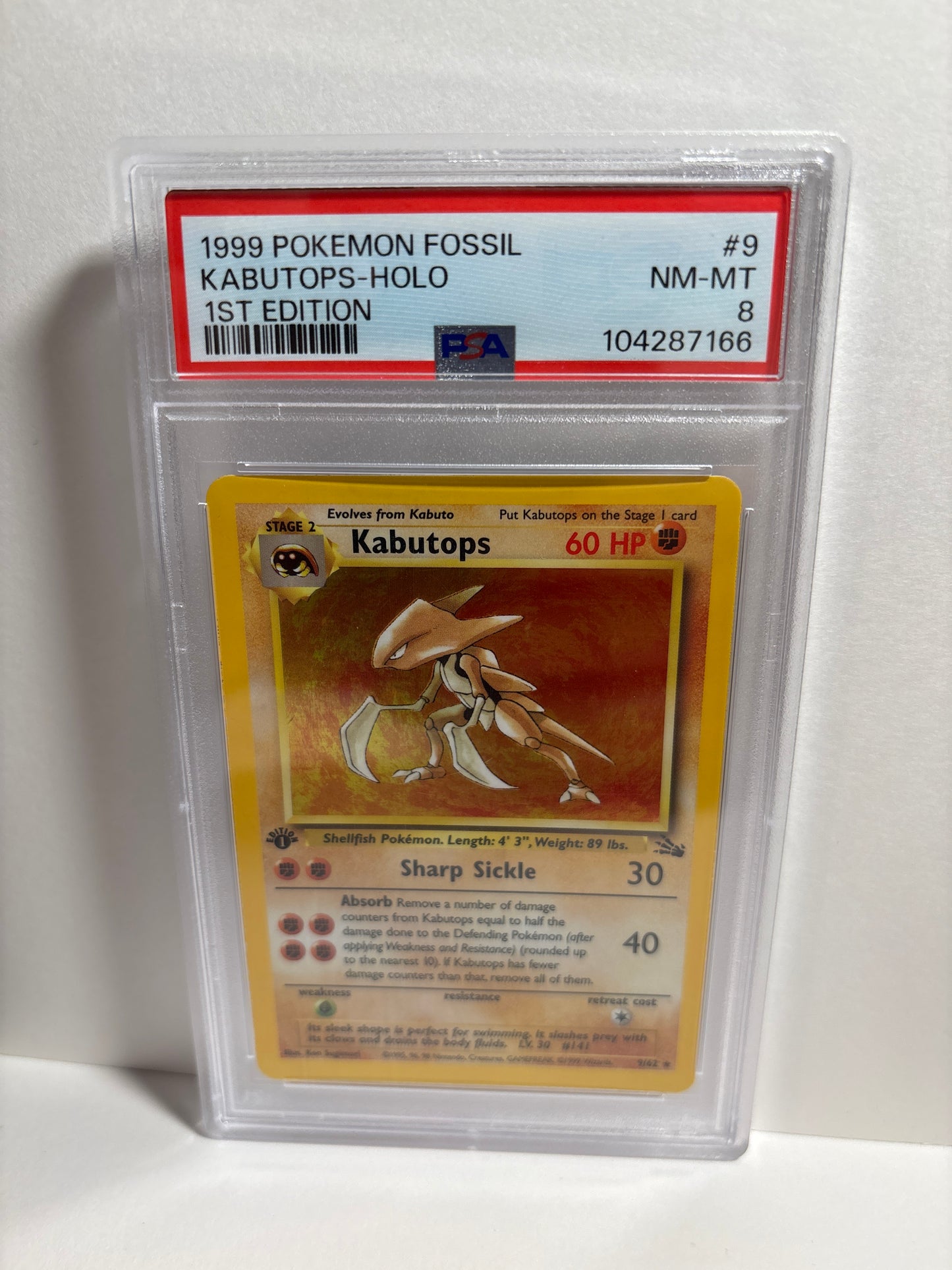 Pokemon Kabutops 9/62 1st Edition (1999) PSA 8