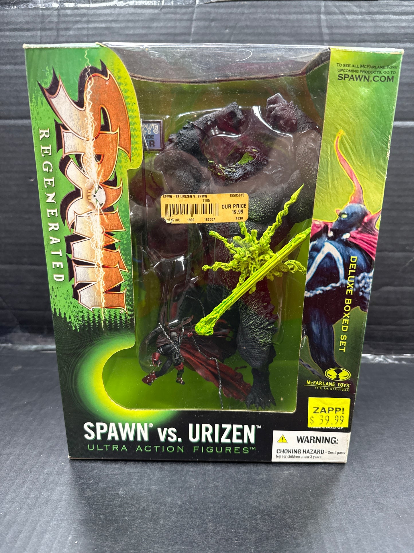 McFarlane Toys Spawn vs Urizen Deluxe Boxed Set (Box Damaged)