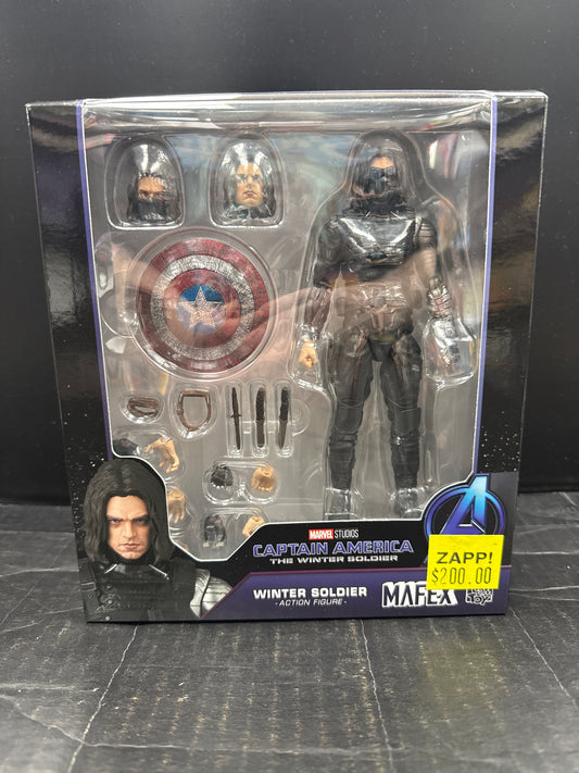 Medicom MAFEX Captain America The Winter Soldier: Winter Soldier No.203 (Open Box/Complete)