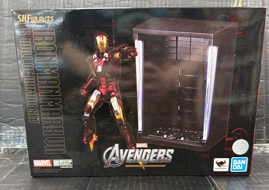 SH Figuarts Avengers Iron Man Mark VII & Hall of Armor (Open Box/Complete)