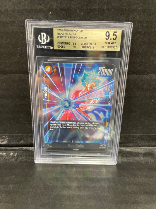 Dragon Ball Super Fusion World Goku FB02-119 Blazing Aura Beckett 9.5