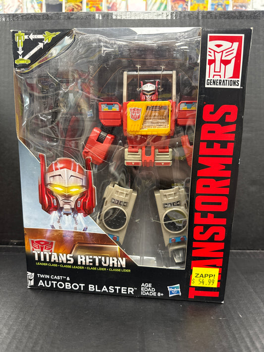 Transformers Titans Return Twin Cast & Autobot Blaster