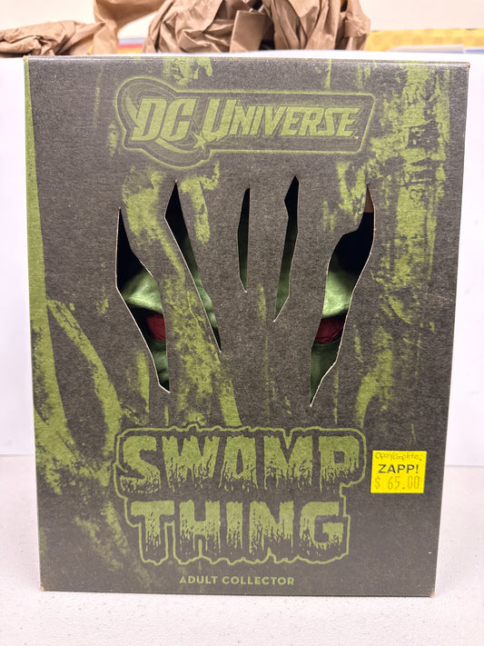DC Universe Classics Swamp Thing (Open/Complete)