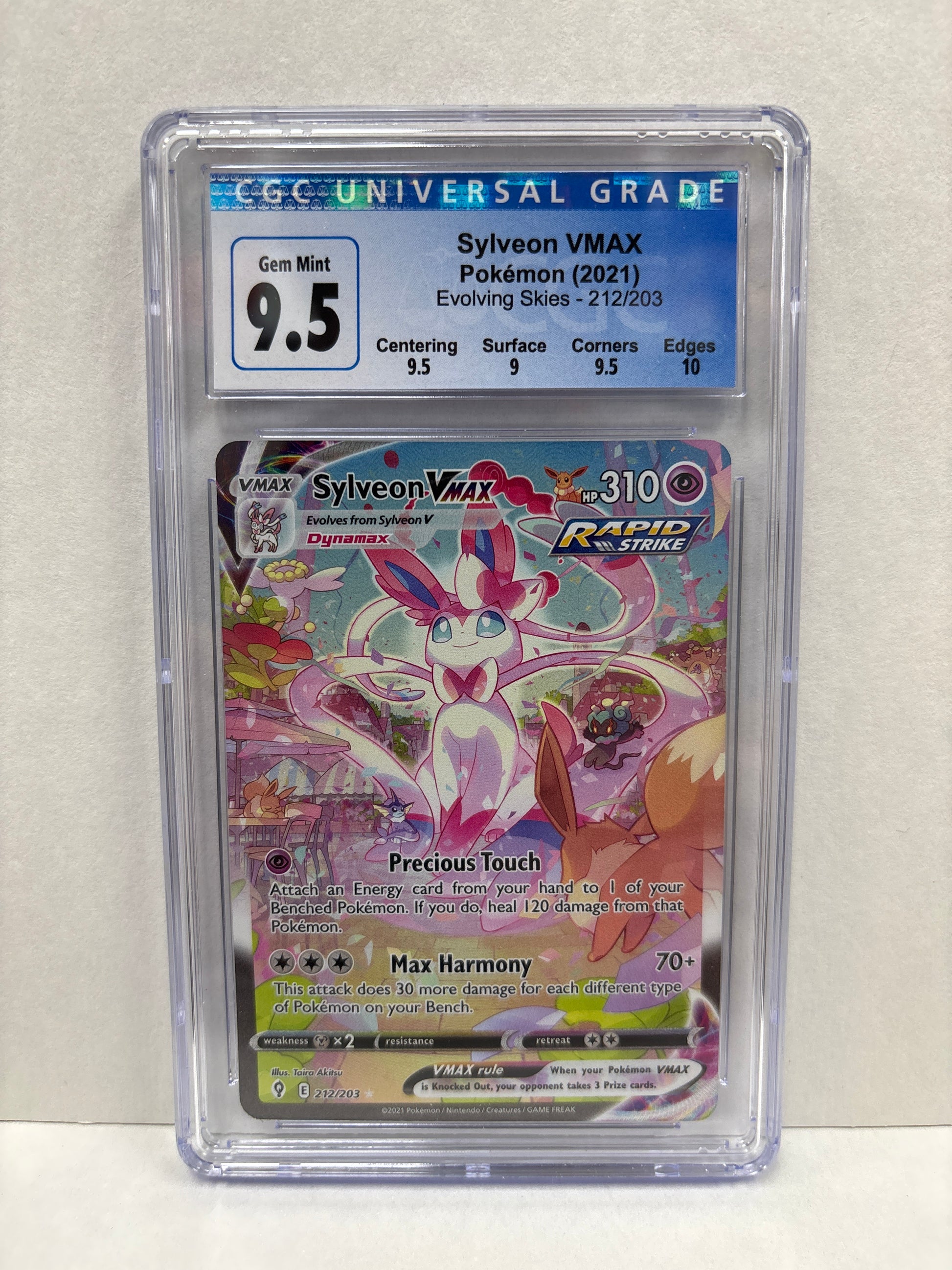 Pokemon Sylveon VMAX 212/203 CGC 9.5 Pokemon Sylveon VMAX 212/203 CGC 9.5