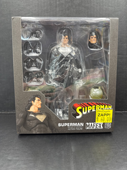 Medicom MAFEX Superman (Return of Superman) (Open Box/Complete)