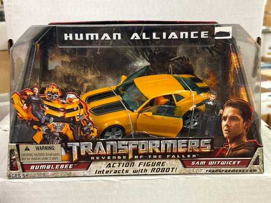 Transformers Revenge of the Fallen Bumblebee Sam Witwicky