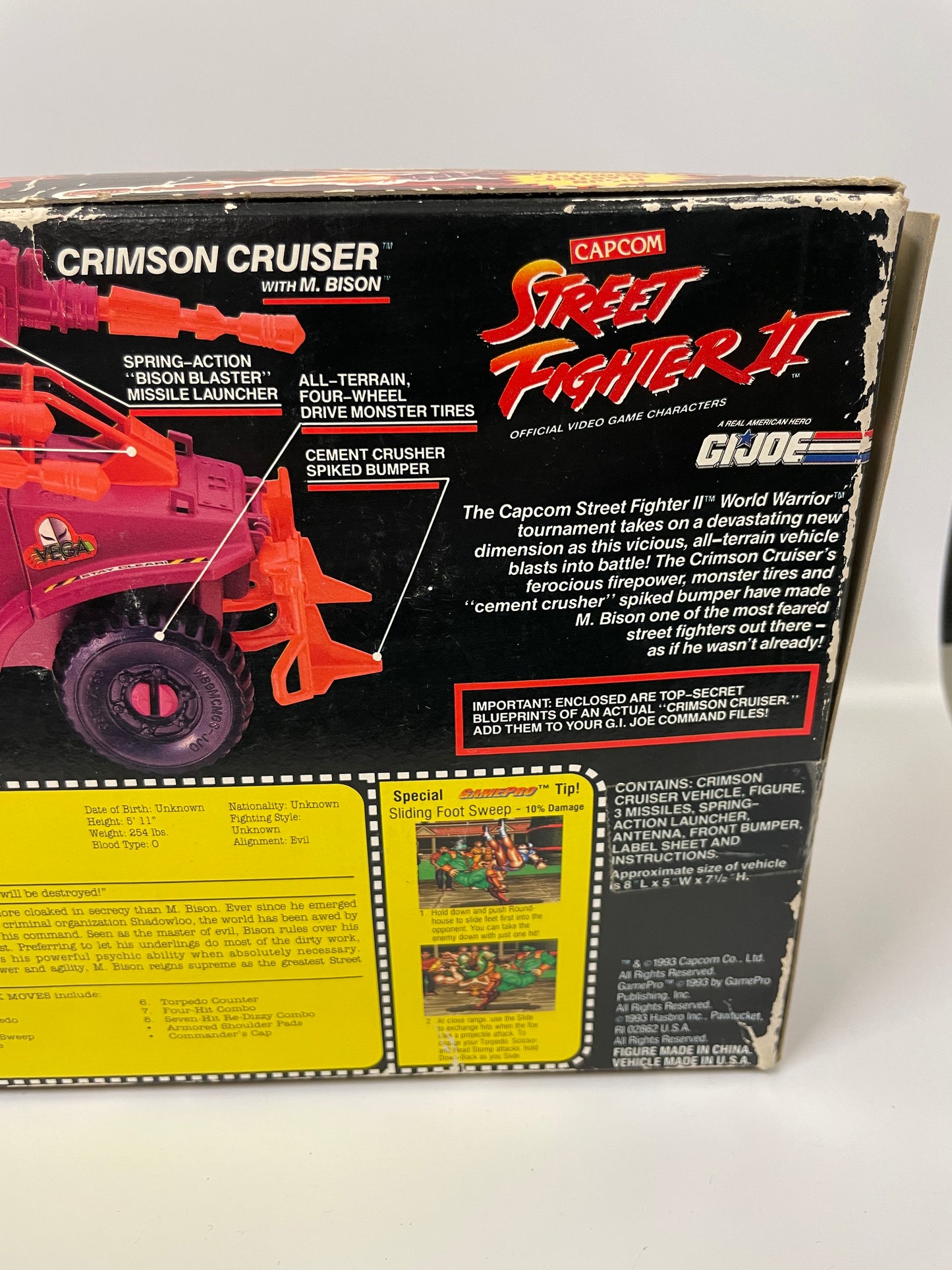 GI Joe Street Fighter II Crimson Cruiser with M. Bison